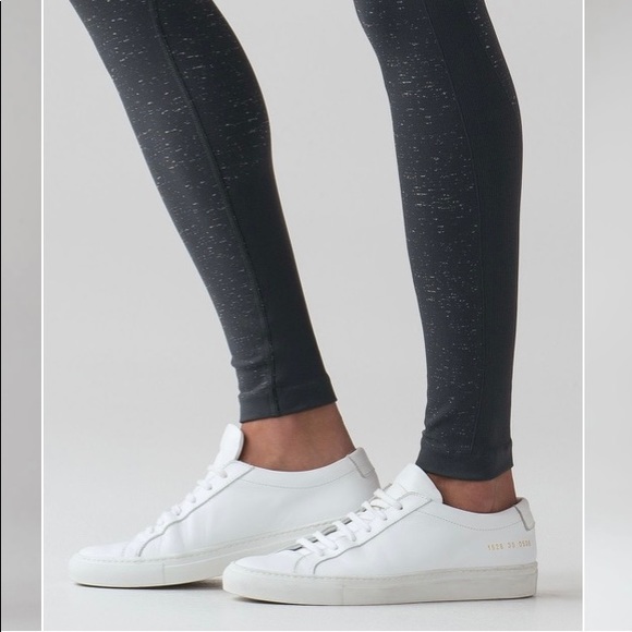 Lululemon Free to Flow 7/8 Tight Blue Tied/White - Picture 3 of 9